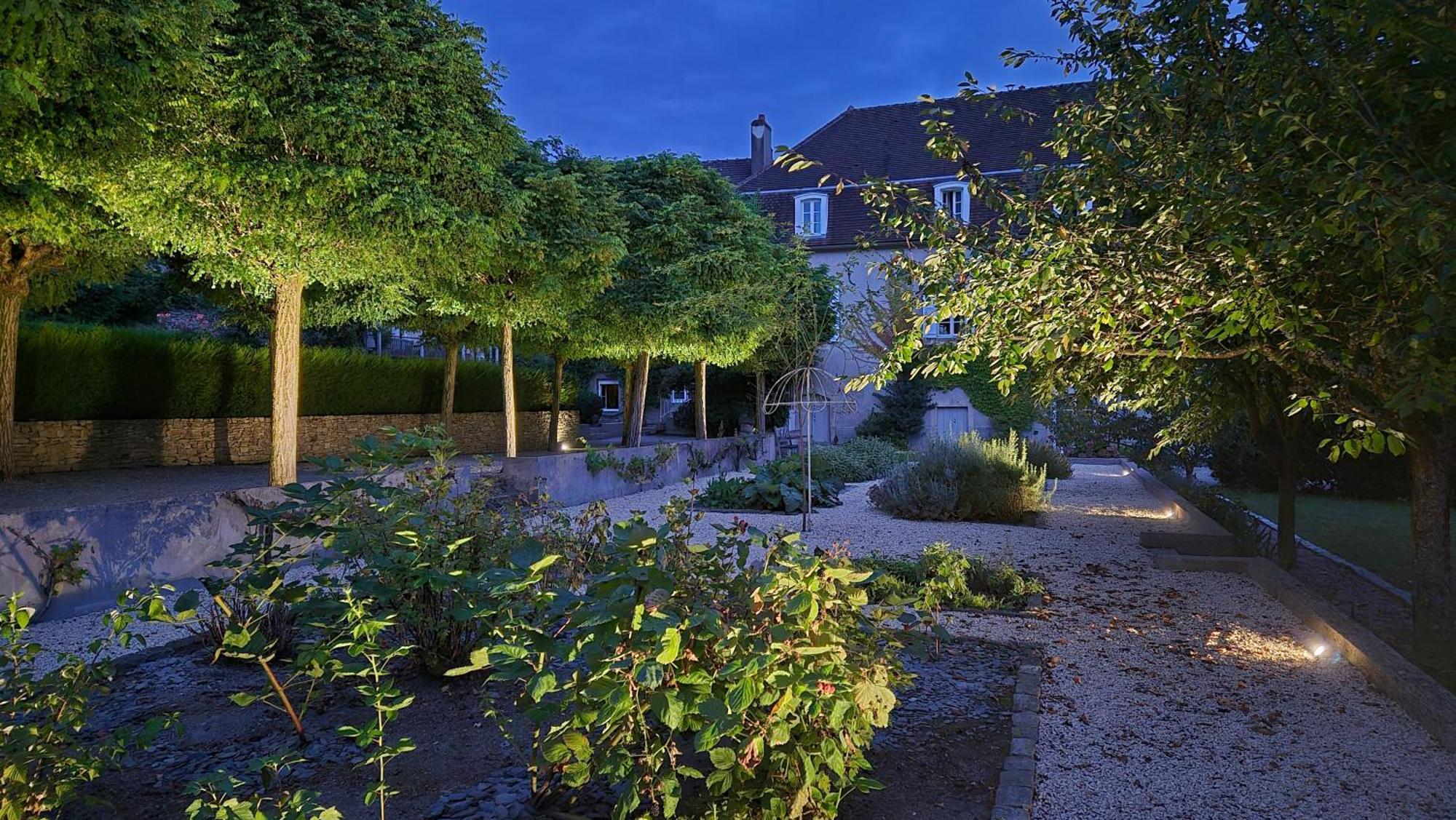 L'Annexe Du Moulin Renaudiots Apartment Autun Bagian luar foto